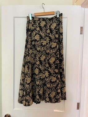 Vintage 100% Silk Dark Green and Khaki Midi Floral Skirt